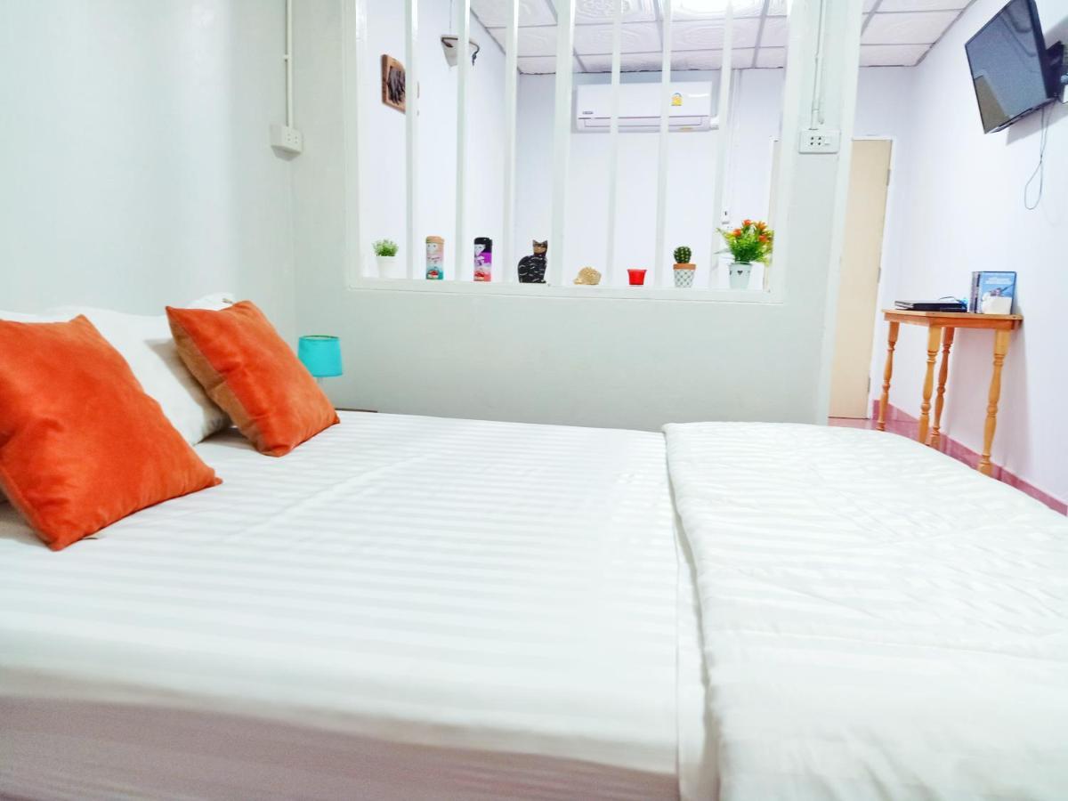 The Whole House Not Share For 5 Guests Hat Yai Exterior foto